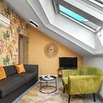 Vn48 By Adrez Aparthotel Prague
