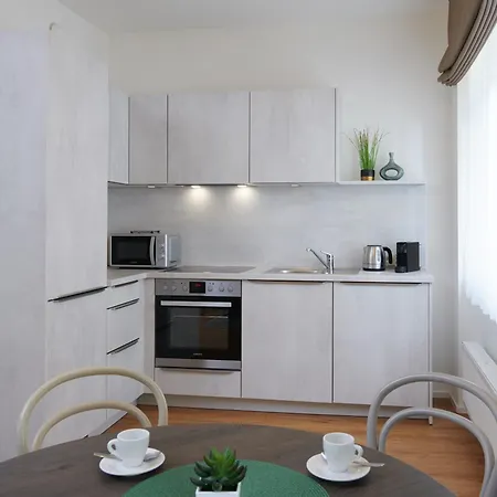 Vn48 By Adrez Apart Otel Prag