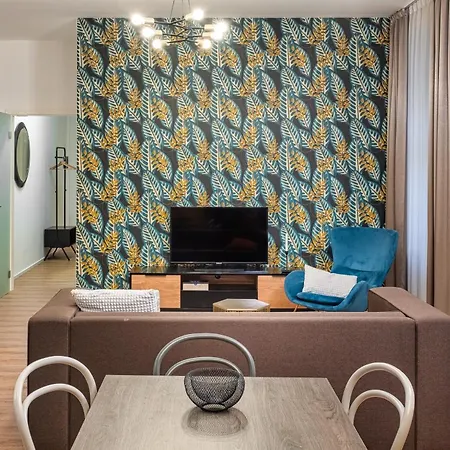Vn48 By Adrez 4* Prague