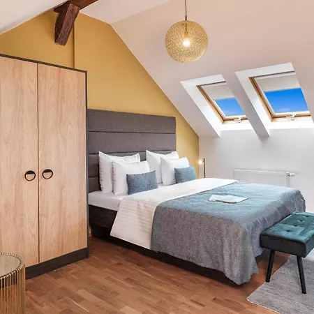 Vn48 By Adrez 4* Prag